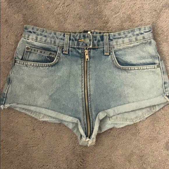 Carmar Pants - Carmar denim shorts Size: 26 Carmar Pants - Carmar denim shorts Size: 26
